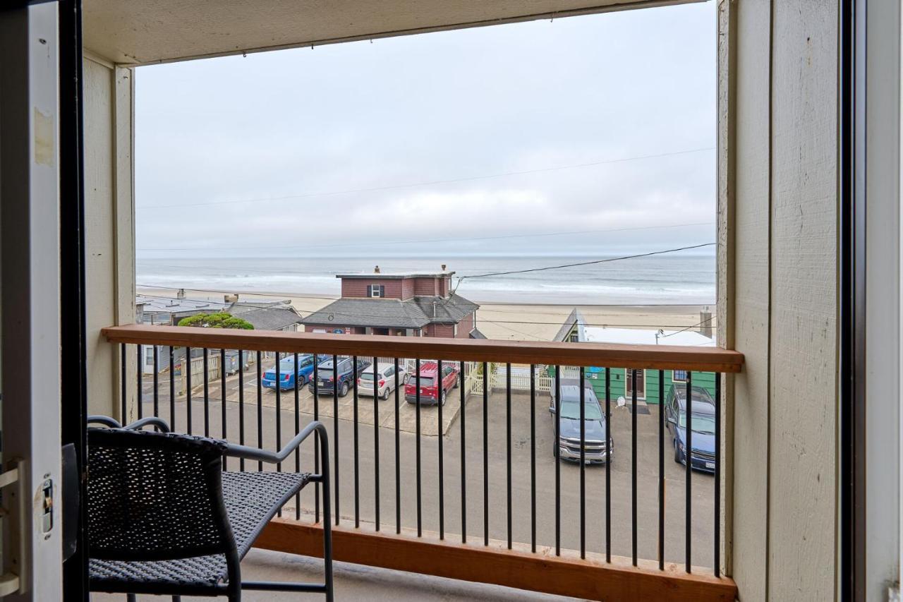 Surftides Plaza Rentals Lincoln City Dış mekan fotoğraf